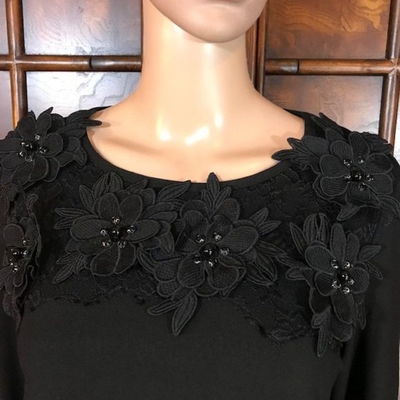 Antthony Original Noir 3D Jewel Beaded Floral Top - Picture 10 of 13